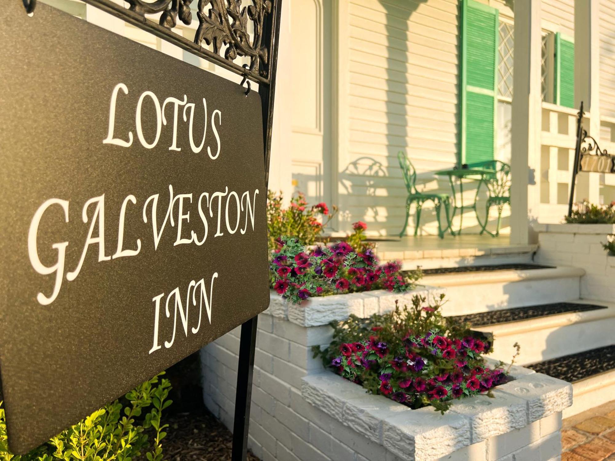 Lotus Galveston Hotel Exterior photo